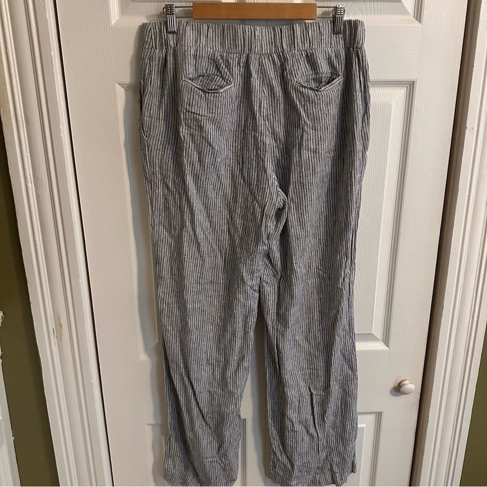 Cristina Womens Grey White Pinstripe Linen Blend Straight Leg Pants Size M - Picture 3 of 8